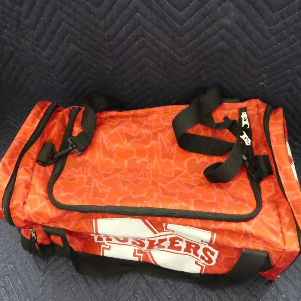 Nebraska Huskers Duffle Bag Youth Adult Boys Mens Gym Workout Bag Cornhuskers‎